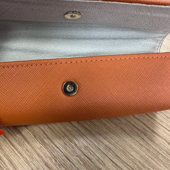 Tory Burch Eyeglass case - Picture 3 of 4